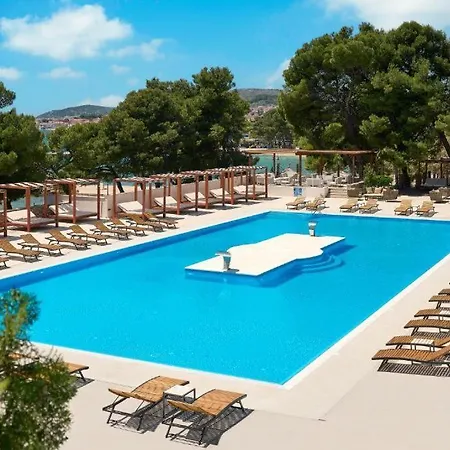 Depandance Imperial By Globtour 3*
