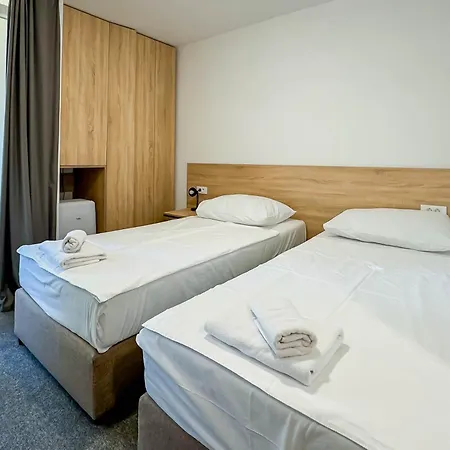 Hotel Depandance Imperial By Globtour Vodice