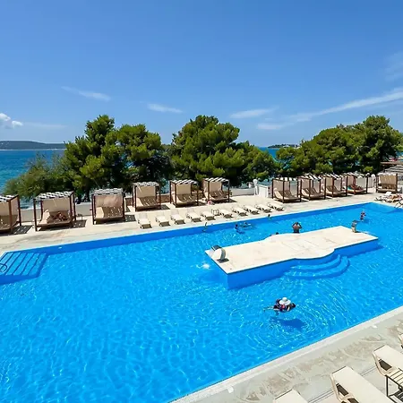 Hotel Depandance Imperial By Globtour 3*